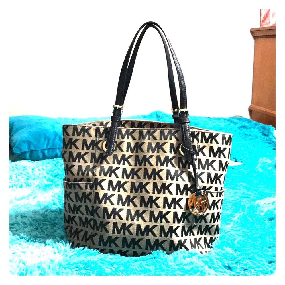 Michael kors tote bag